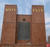2-Hour Small-Group Walking Tour of Hobart - Events Australia