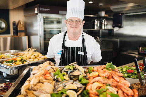 Dinner Buffet Cruise On The Gold Coast - Events Australia 4