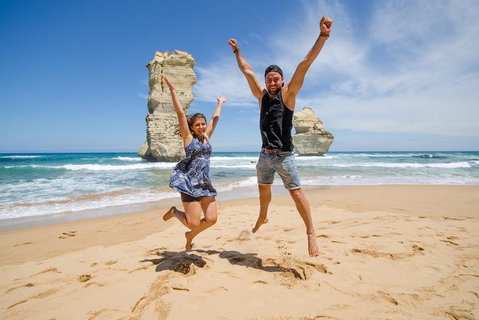 Great Ocean Road Reverse Itinerary With 12 Apostles From Melbourne - Events Australia 3