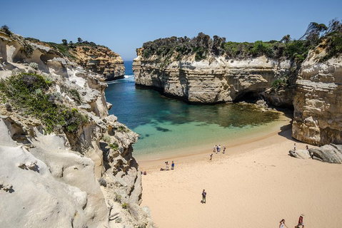 Great Ocean Road Reverse Itinerary With 12 Apostles From Melbourne - Events Australia 5