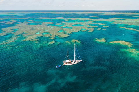 3 Day Whitsundays Sailing And Diving Adventure: Kiana - Events Australia 1