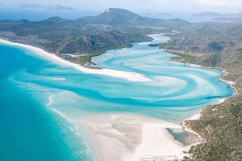2-Night Whitsundays Sailing Adventure: Whitsunday Getaway - Events Australia 3