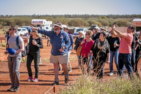 Ayers Rock Day Trip From Alice Springs Including Uluru, Kata Tjuta And Sunset BBQ Dinner - Events Australia 1