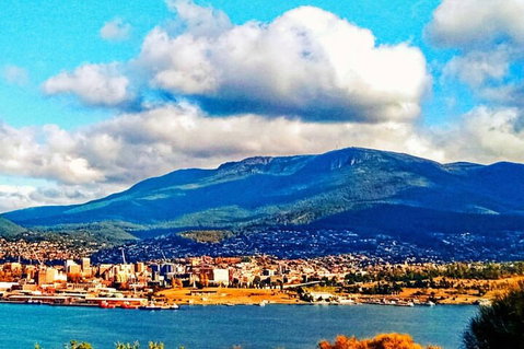 Hobart Half-Day Sightseeing Coach Tram Tour - Events Australia 2