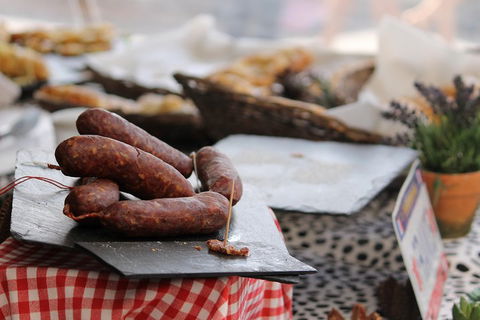 Eumundi Markets And Sunshine Coast Day Trip From Brisbane - Events Australia 2