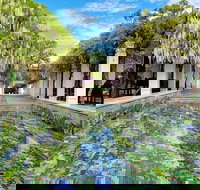 Women's History Walking Tour with Local Guide in Canberra - Events Australia