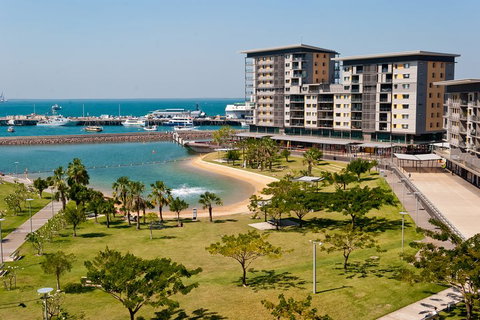 Darwin Shore Excursion: Hop-on Hop-off Bus Tour - Events Australia 5